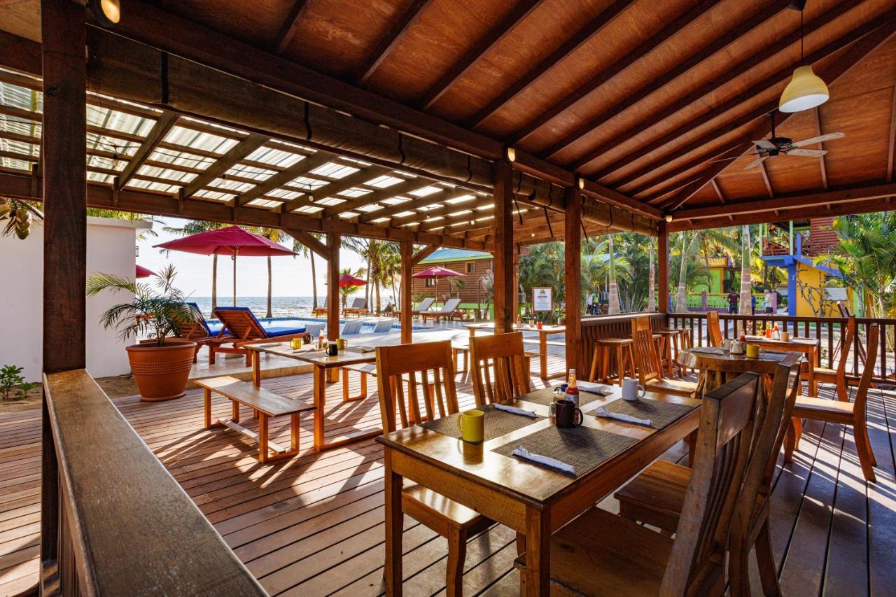 Coconut Row Boutique Hotel Hopkins Exterior photo