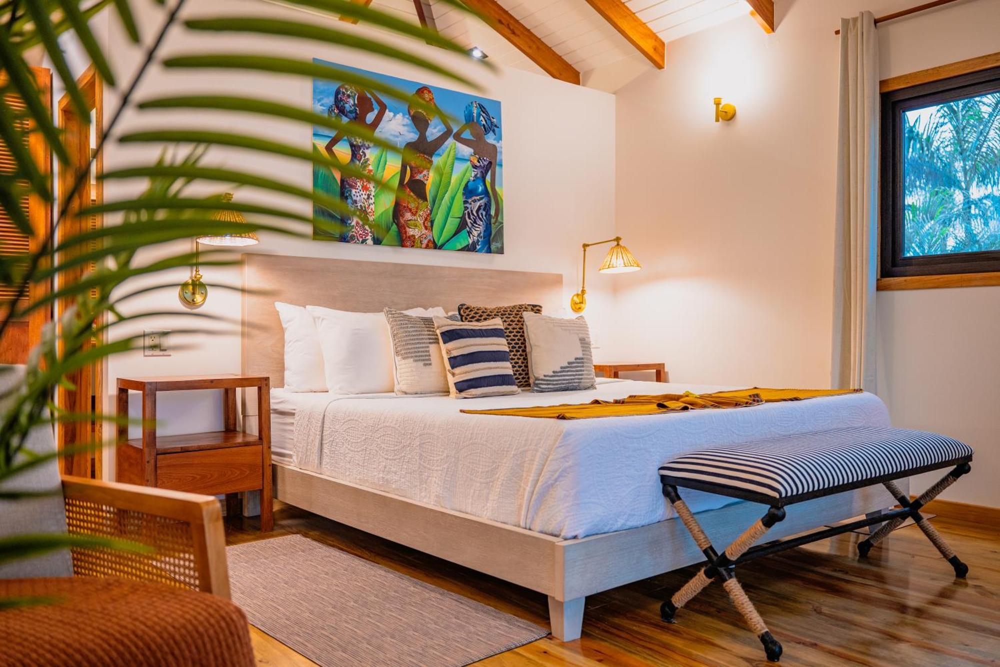 Coconut Row Boutique Hotel Hopkins Exterior photo