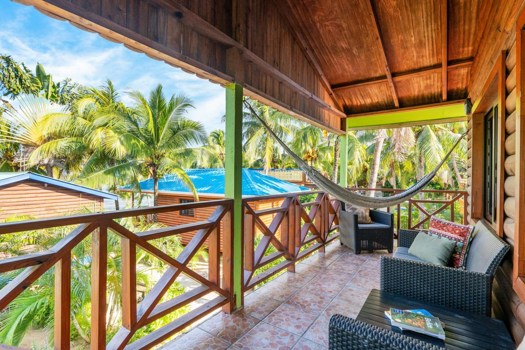 Coconut Row Boutique Hotel Hopkins Room photo